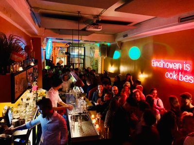 Café De Overkant - image