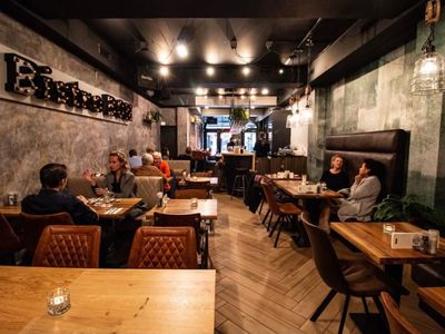 Bistro BON - image