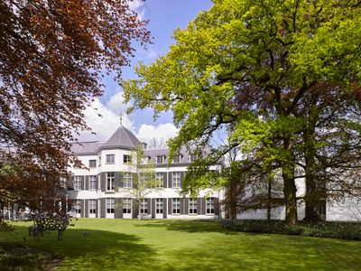 Paleistuin - image